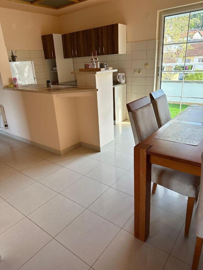 Apartment Nina 莫斯塔尔 外观 照片